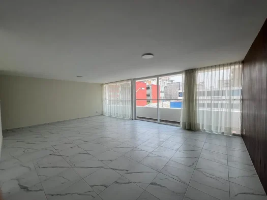 Renta departamento remodelado en la Del Valle Sur